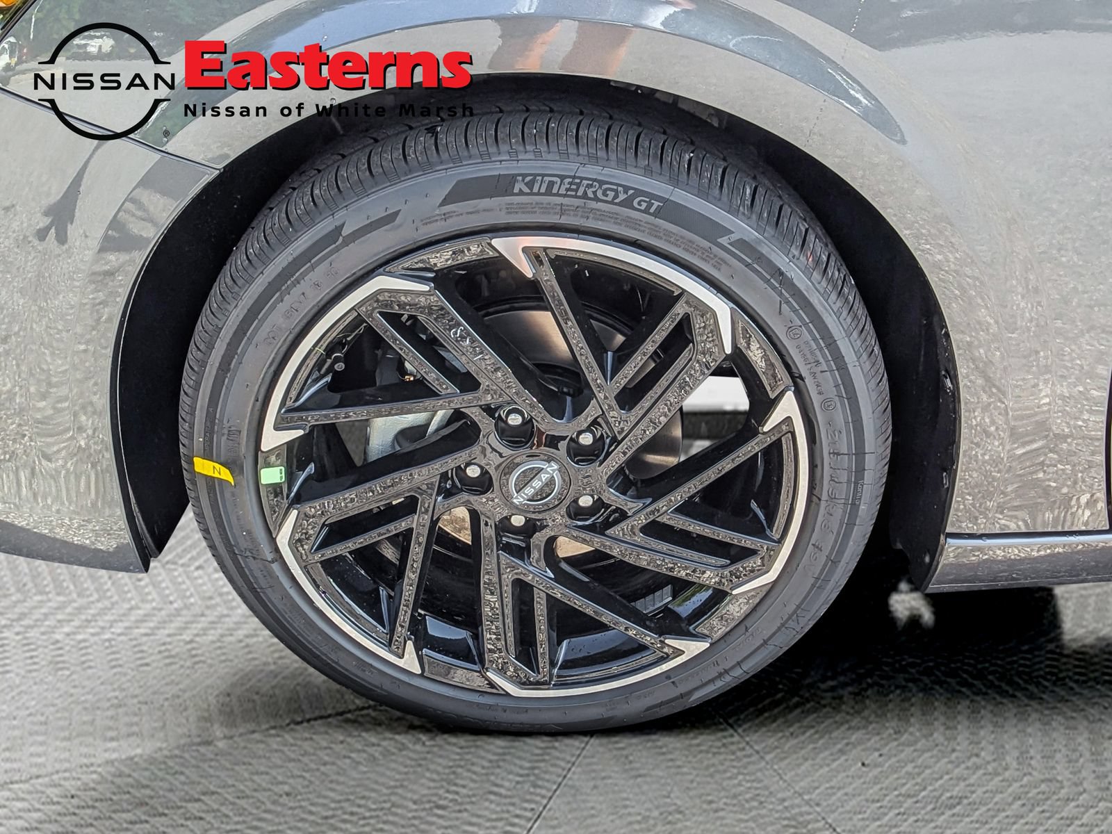 New 2026 Nissan Sentra SR w/ SR Premium Package FWD image 10