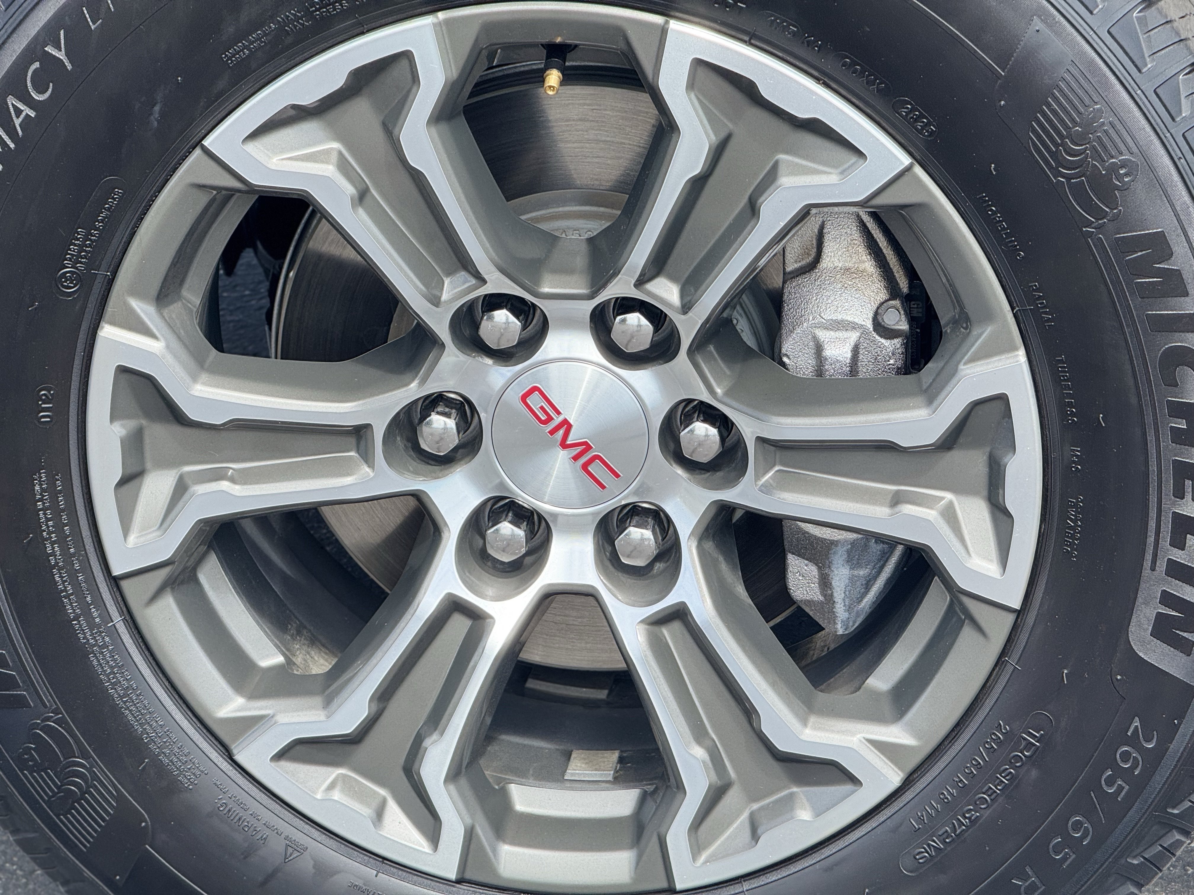 Certified 2026 GMC Sierra 1500 SLT AWD/4WD image 8