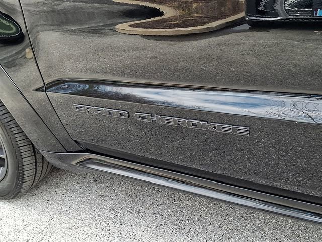 Used 2019 Jeep Grand Cherokee Limited X image 31