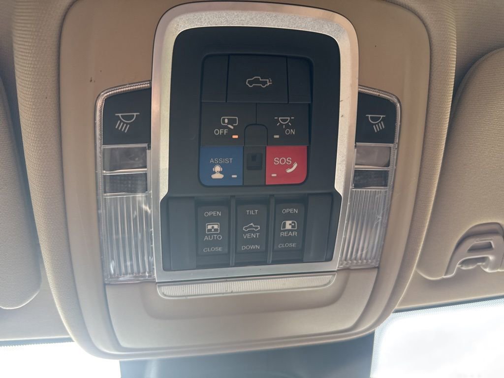 Used 2021 RAM 2500 Limited image 29