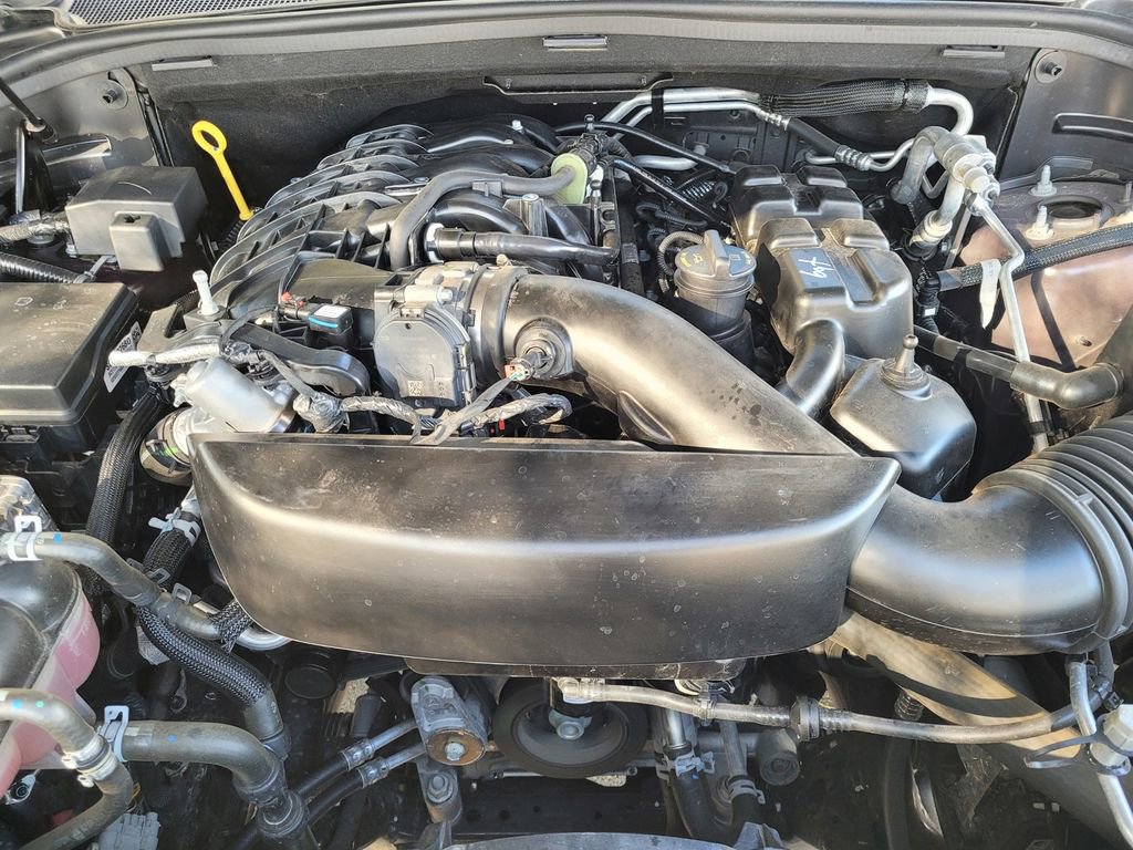 Used 2025 Dodge Durango GT AWD/4WD image 24