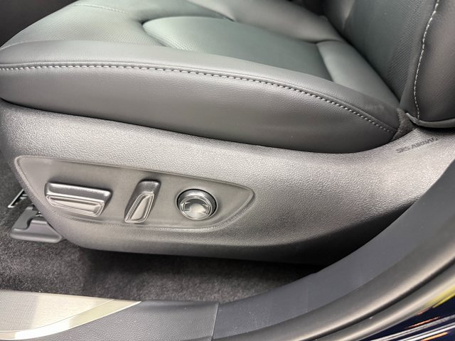 New 2026 Toyota Highlander Limited image 27