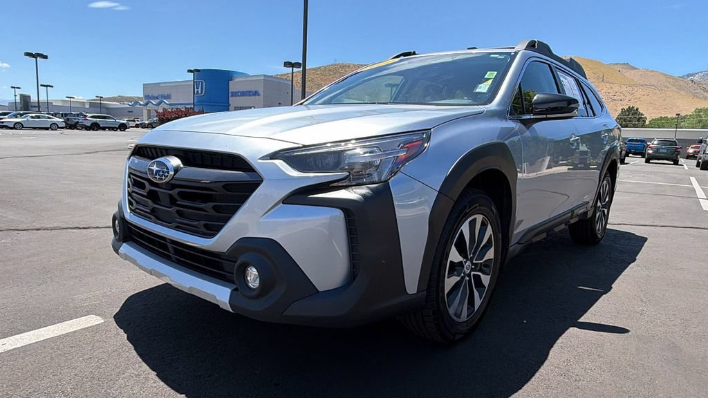 Used 2024 Subaru Outback Limited AWD/4WD image 7