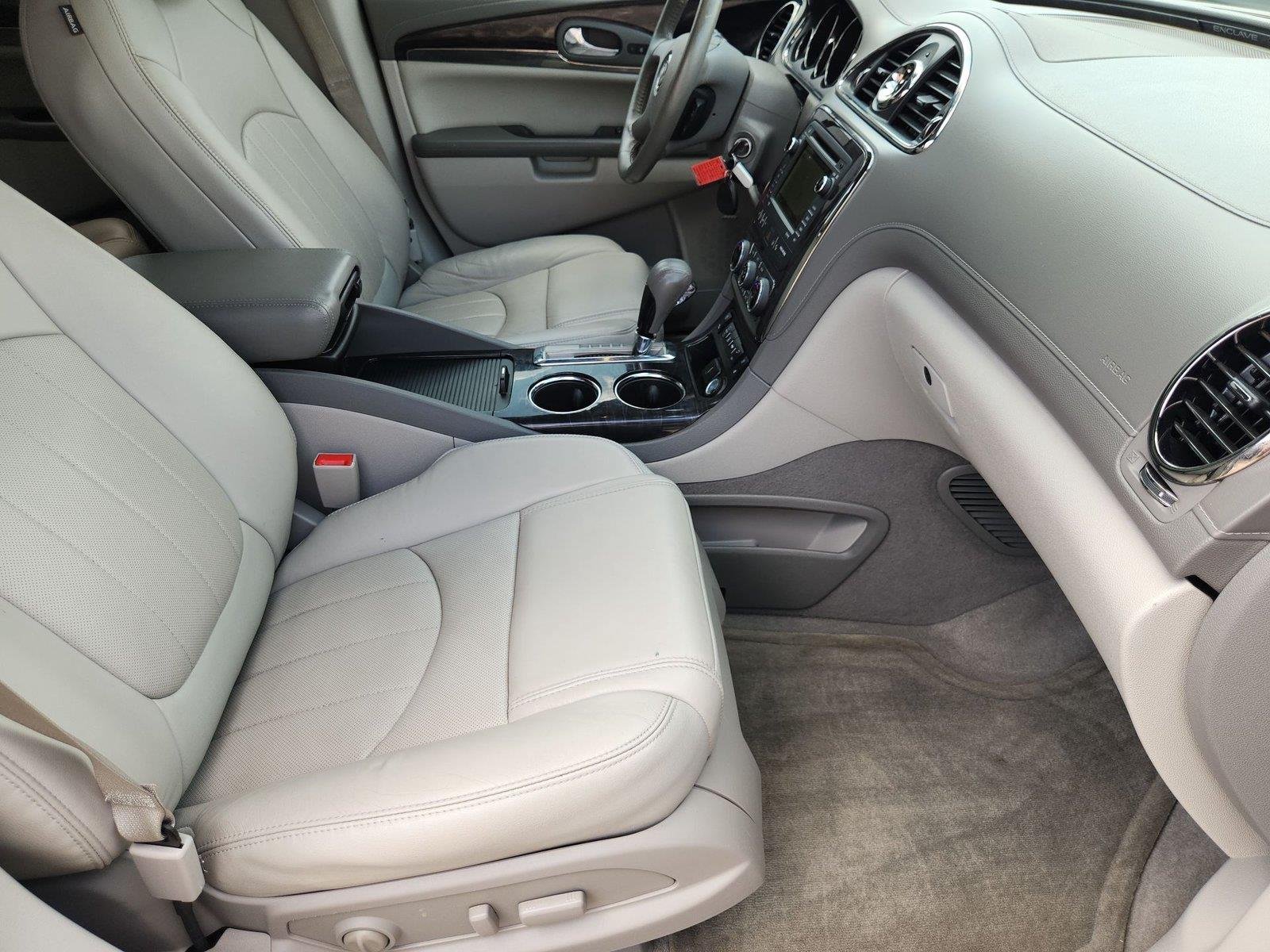 Certified 2017 Buick Enclave Premium w/ Experience Buick Package FWD image 7