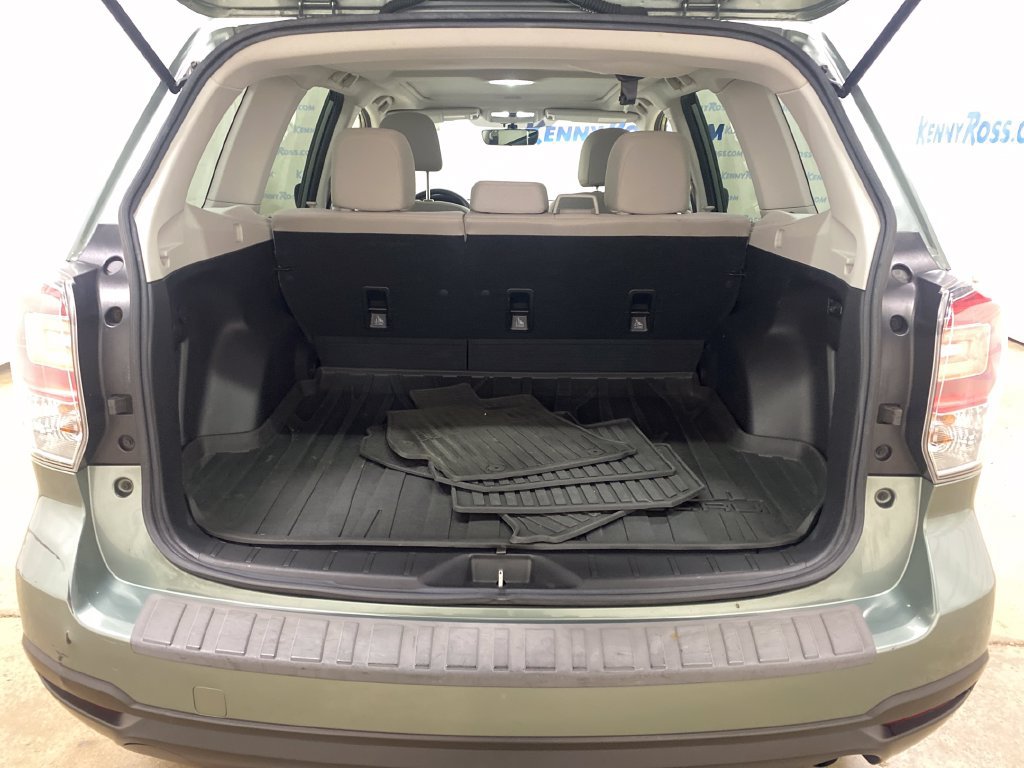 Used 2018 Subaru Forester 2.5i Premium w/ All-Weather Package AWD/4WD image 15