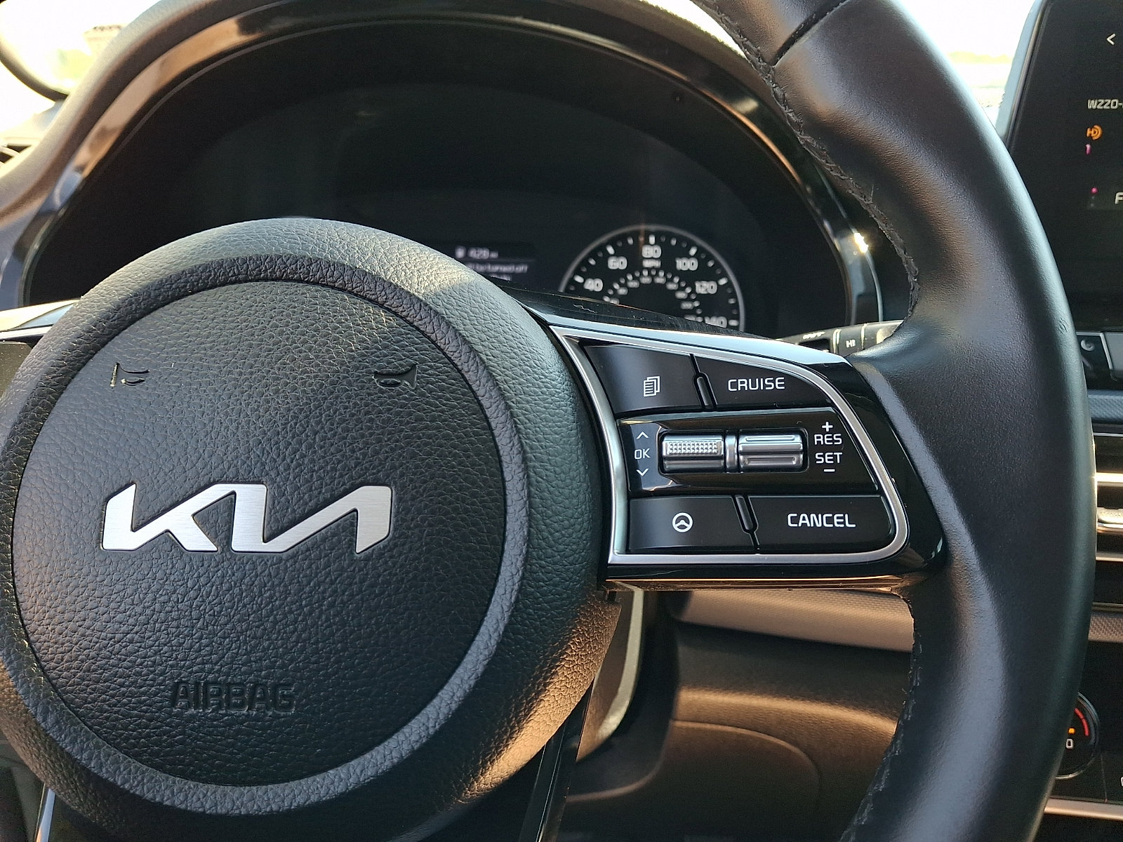 Used 2022 Kia Seltos S AWD/4WD image 23