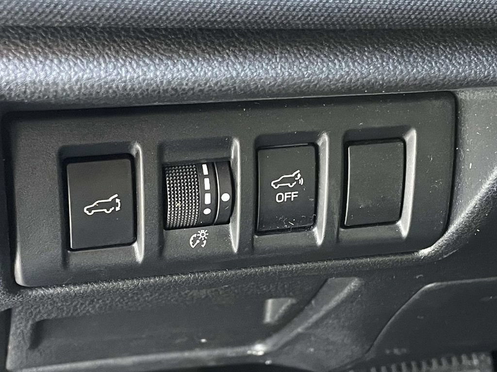 Used 2021 Subaru Outback Premium AWD/4WD image 9