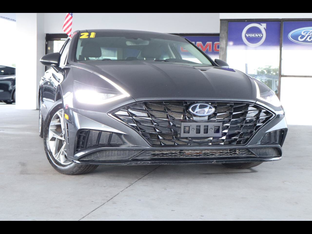 Used 2021 Hyundai Sonata SEL w/ Convenience Package FWD image 1