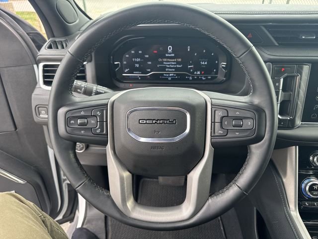 Used 2024 GMC Yukon Denali image 11