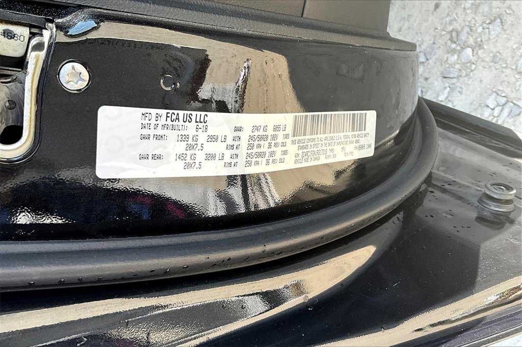 Used 2018 Chrysler Pacifica Touring Plus w/ S Appearance Package image 33