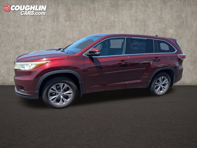 Used 2015 Toyota Highlander Plus AWD/4WD image 4