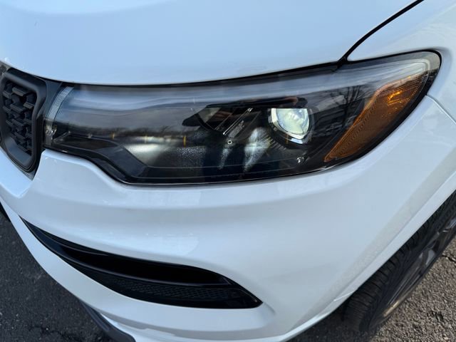 New 2025 Jeep Compass Limited w/ High Altitude Package image 15