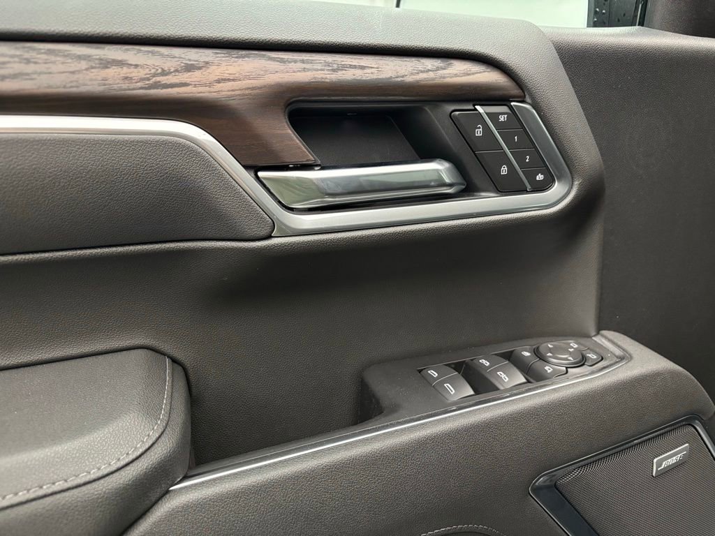 New 2026 GMC Sierra 1500 SLT w/ SLT Premium Plus Package image 17