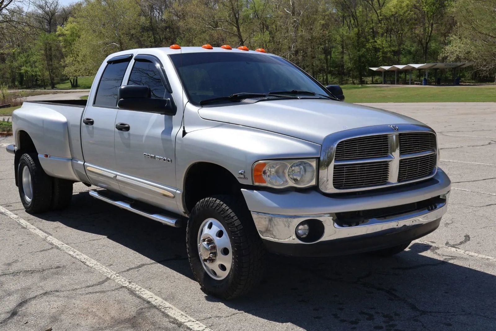 Used 2003 Dodge Ram 3500 Truck ST AWD/4WD image 3