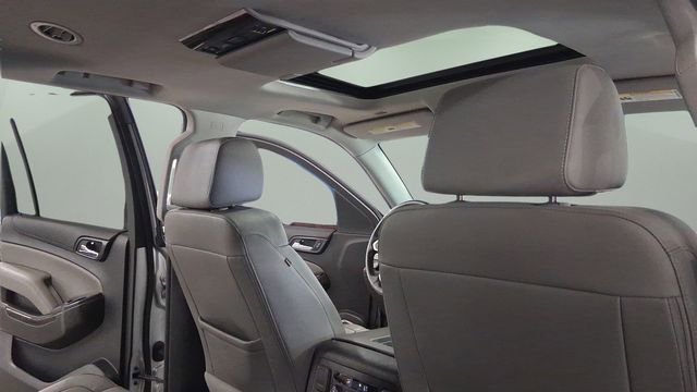 Used 2017 Chevrolet Suburban LT AWD/4WD image 19