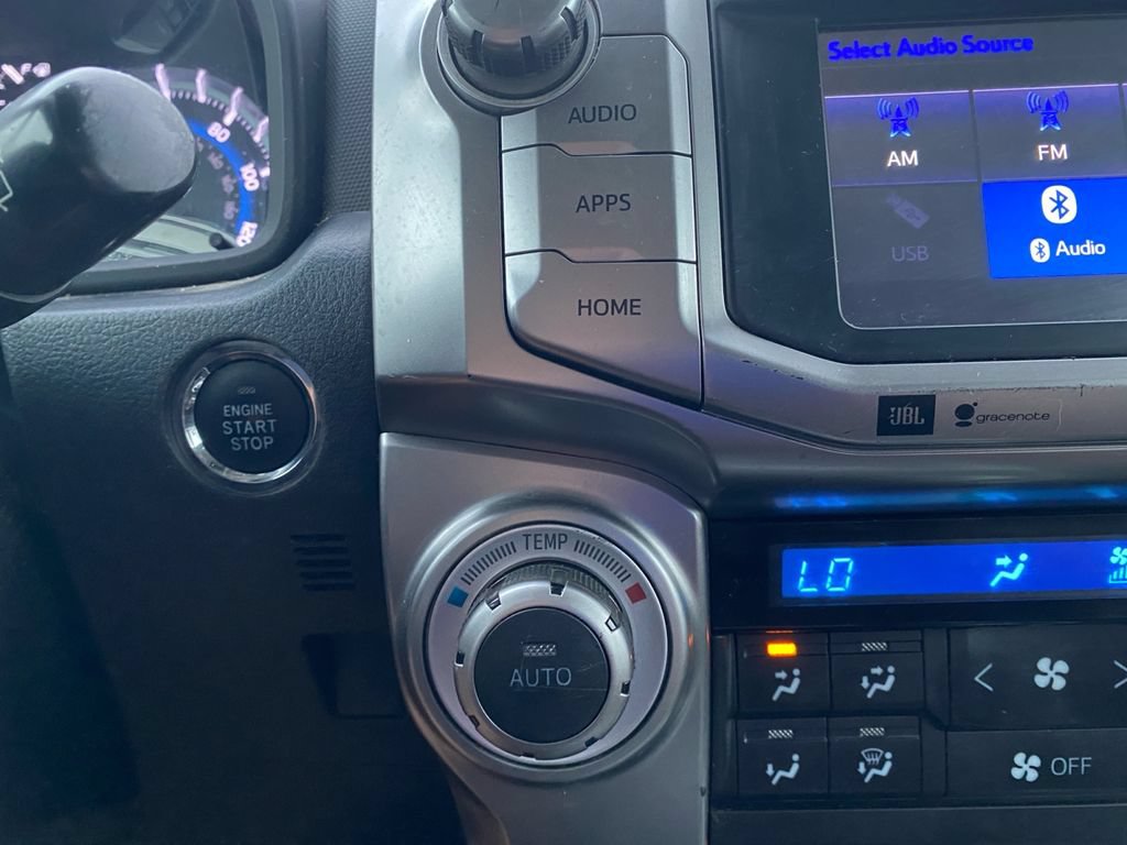 Used 2019 Toyota 4Runner Limited AWD/4WD image 19