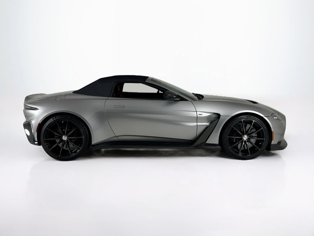 Used 2023 Aston Martin V12 Vantage Roadster RWD image 6