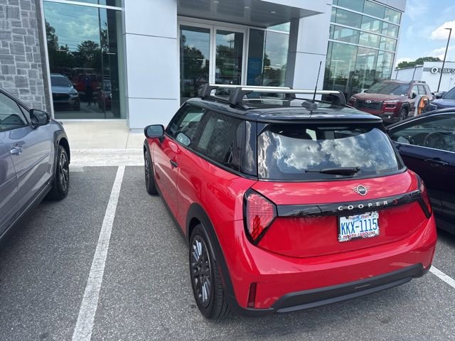 Used 2025 MINI Cooper S FWD image 14
