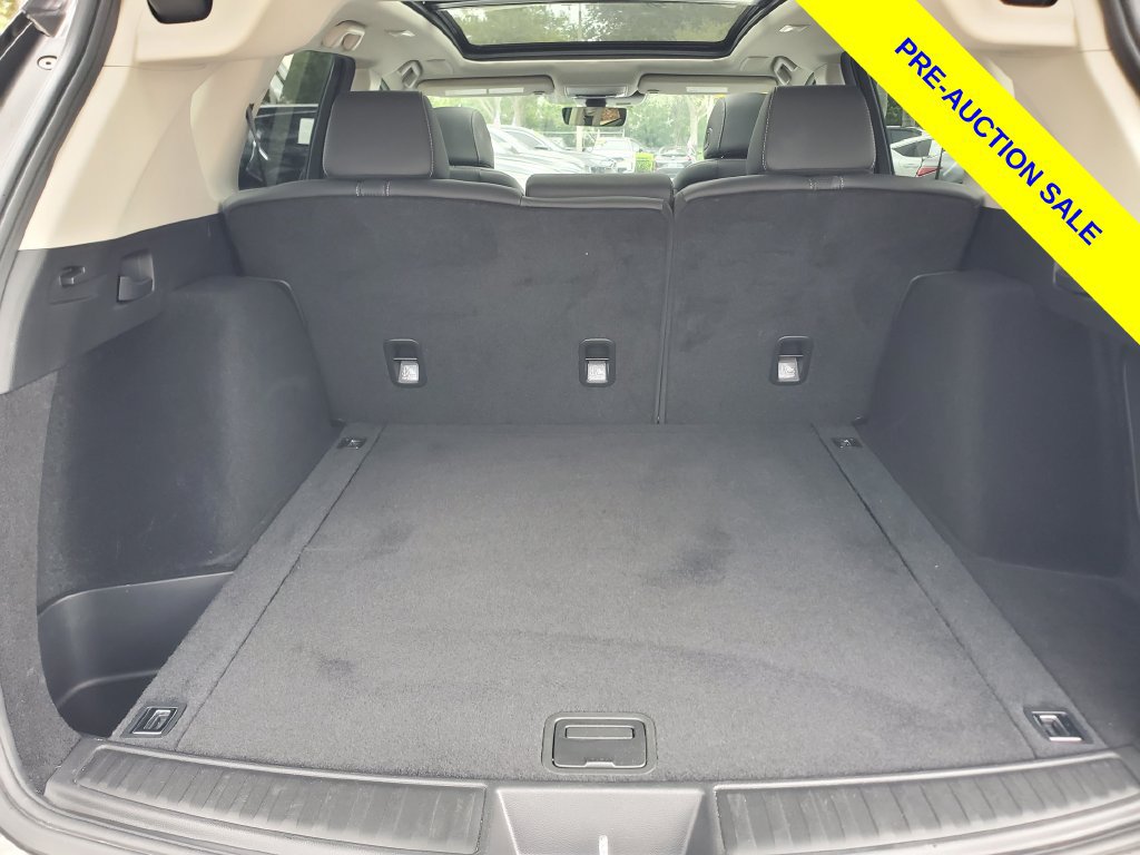 Certified 2025 Acura RDX w/ Technology Package AWD/4WD image 8