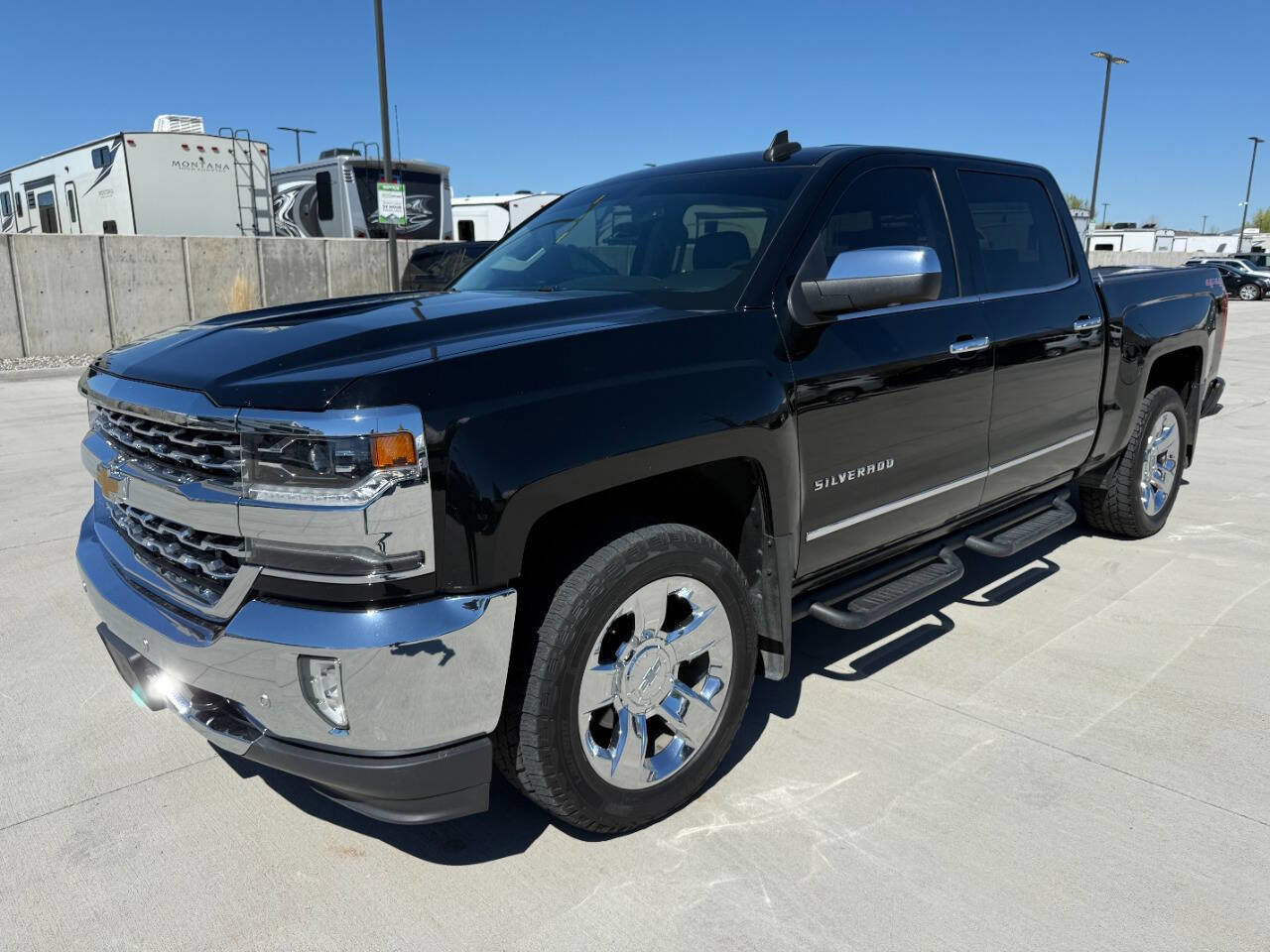 Used 2016 Chevrolet Silverado 1500 LTZ w/ LTZ Plus Package image 7