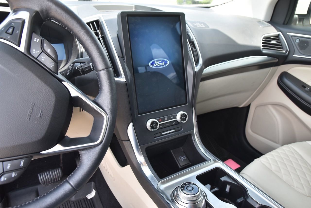 Used 2023 Ford Edge Titanium AWD/4WD image 8