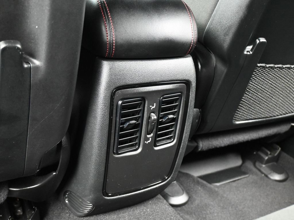 Used 2023 Dodge Durango R/T image 35