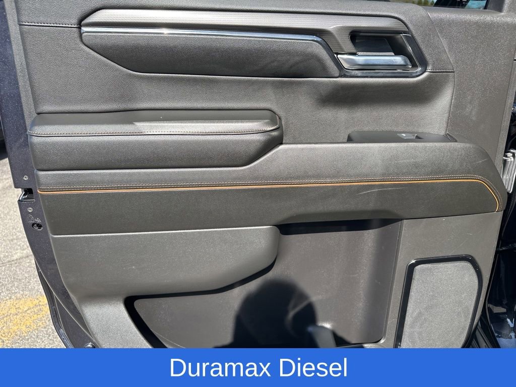 Used 2024 GMC Sierra 1500 AT4 w/ Technology Package image 17