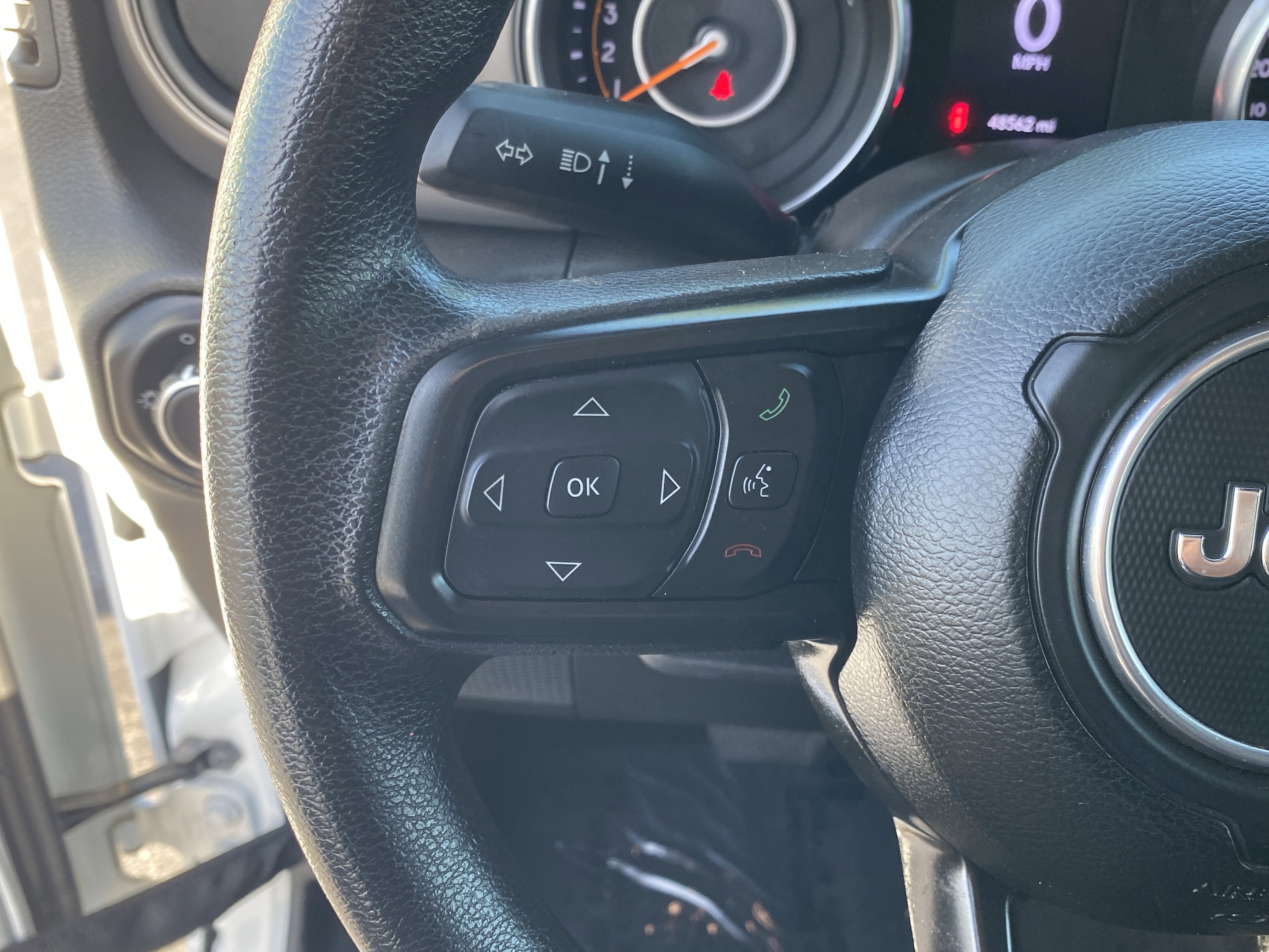 Used 2023 Jeep Wrangler Sport image 25