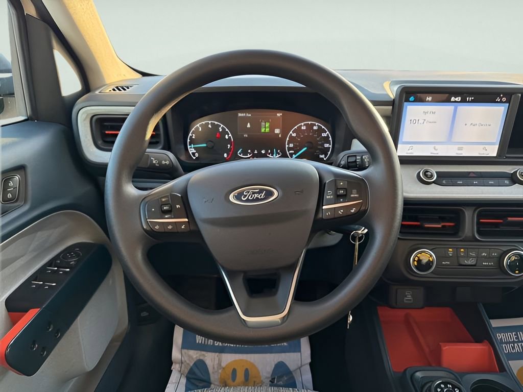 Used 2022 Ford Maverick XLT image 13