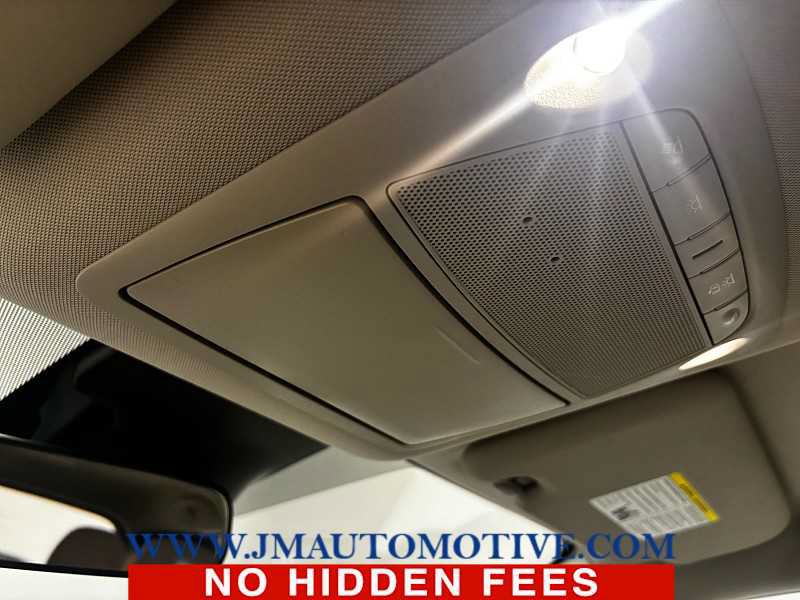 Used 2022 Nissan Rogue Sport SV AWD/4WD image 24