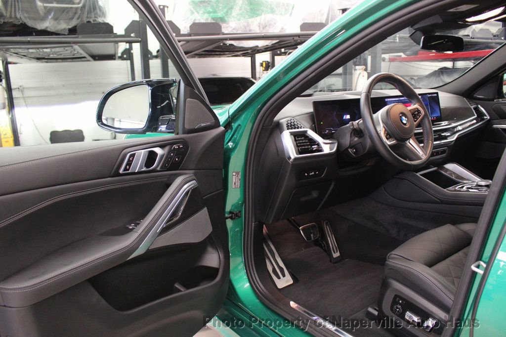 Used 2025 BMW X6 M60i w/ Parking Assistance Package AWD/4WD image 9