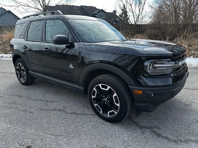 Used 2024 Ford Bronco Sport Outer Banks image 3