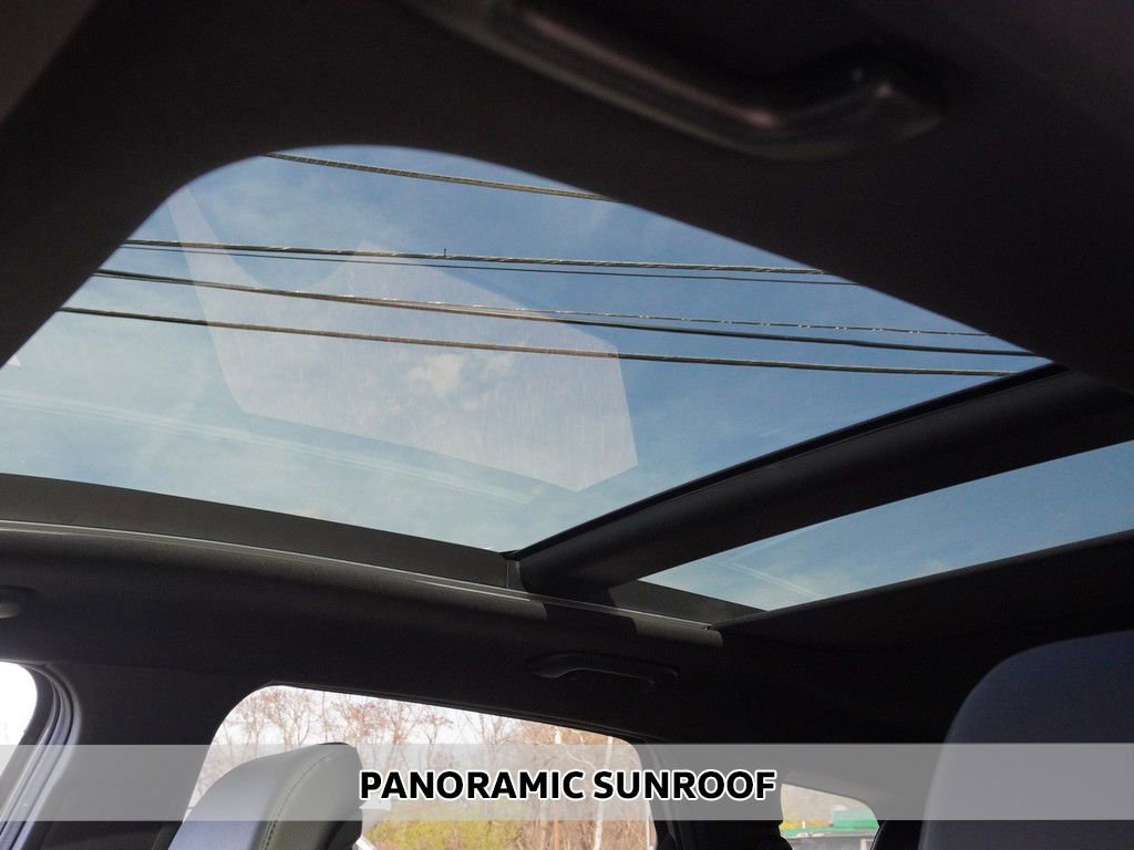 Used 2023 Kia Sportage X-Line w/ X-Line Premium Package image 3