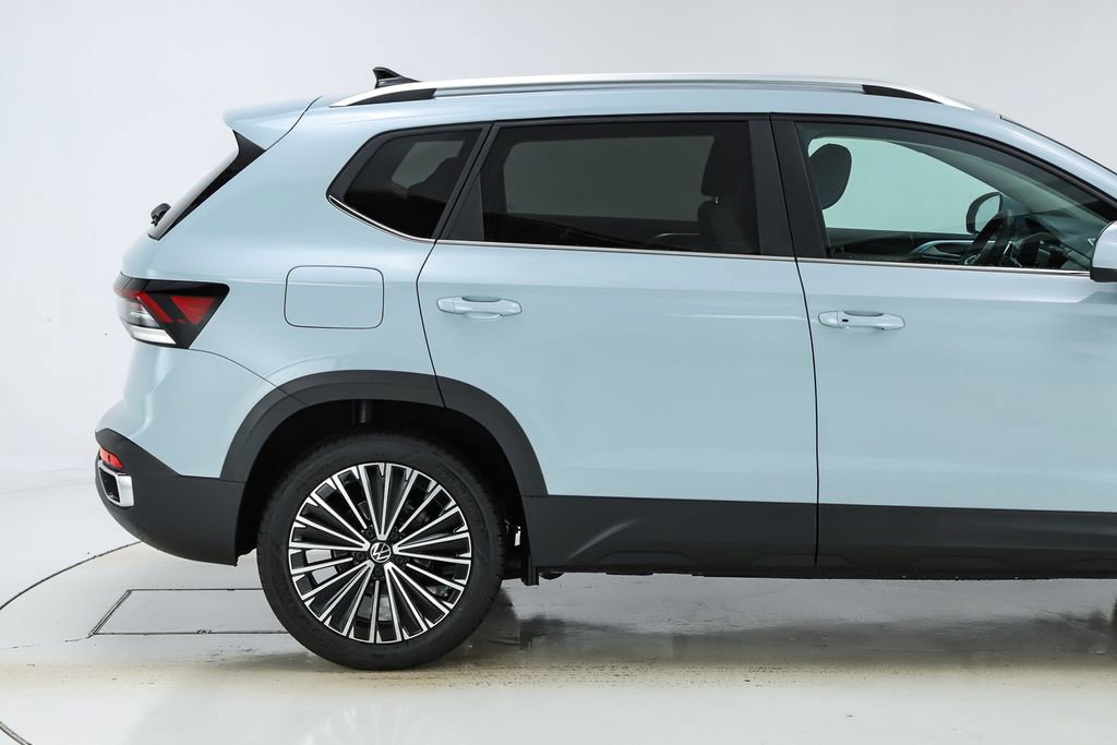 New 2026 Volkswagen Taos SE FWD image 48