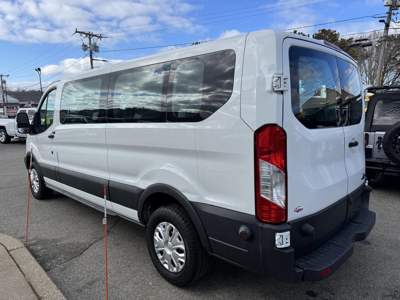 Used 2017 Ford Transit 350 XLT image 7