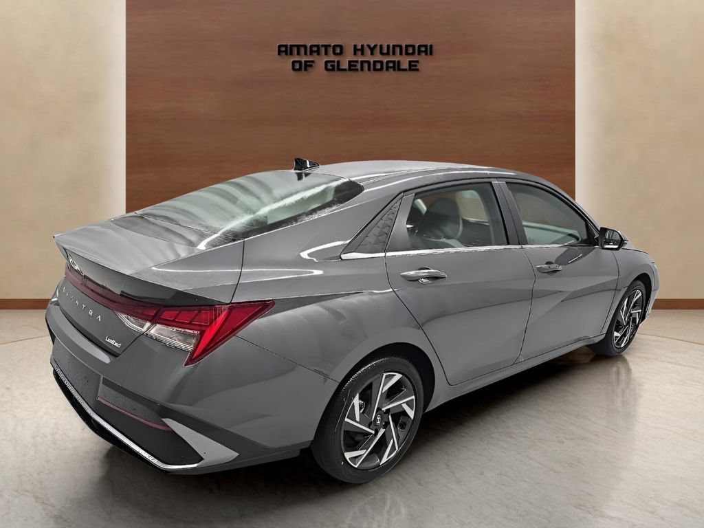 New 2026 Hyundai Elantra Limited FWD image 6