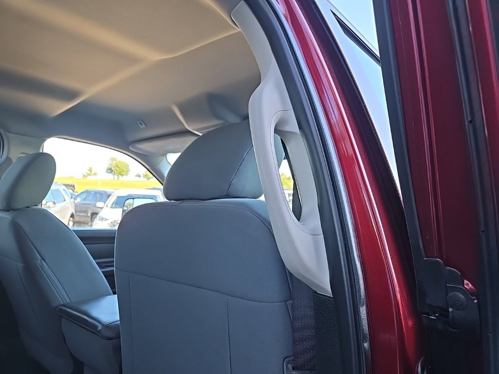 Used 2018 RAM 2500 Tradesman w/ Chrome Appearance Group image 81