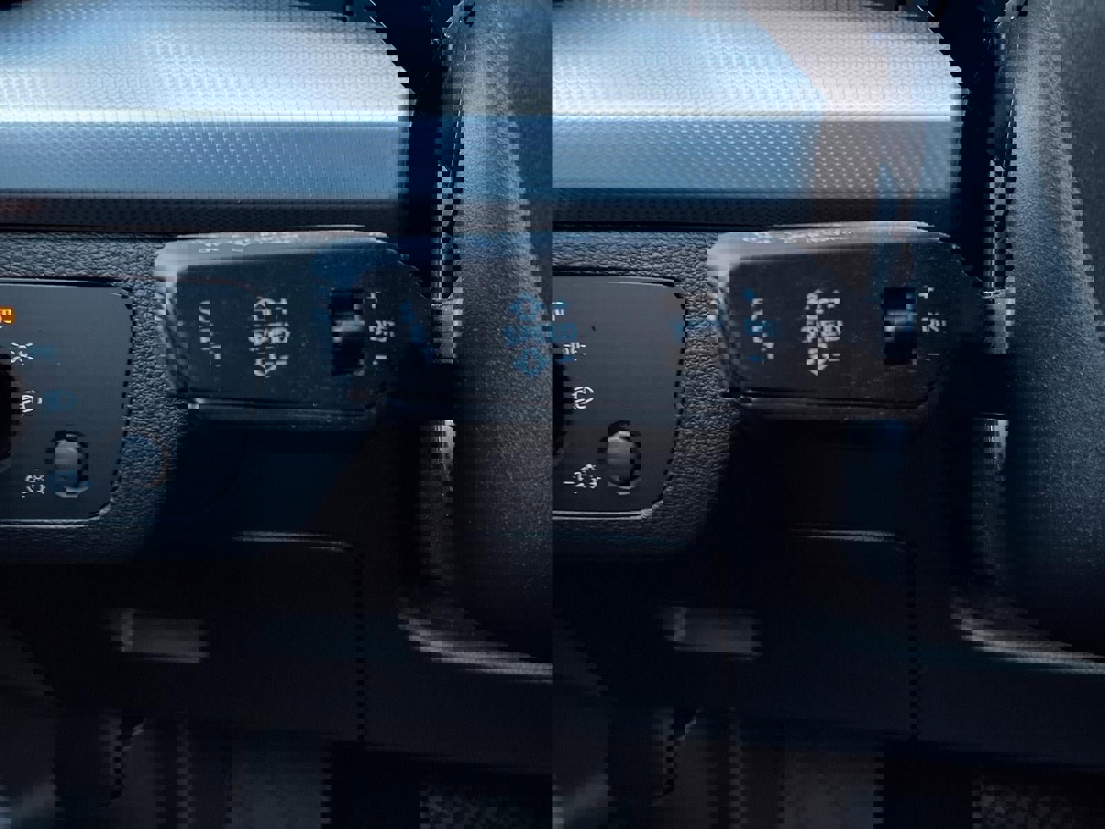 Used 2024 Audi Q5 2.0T Premium Plus image 12