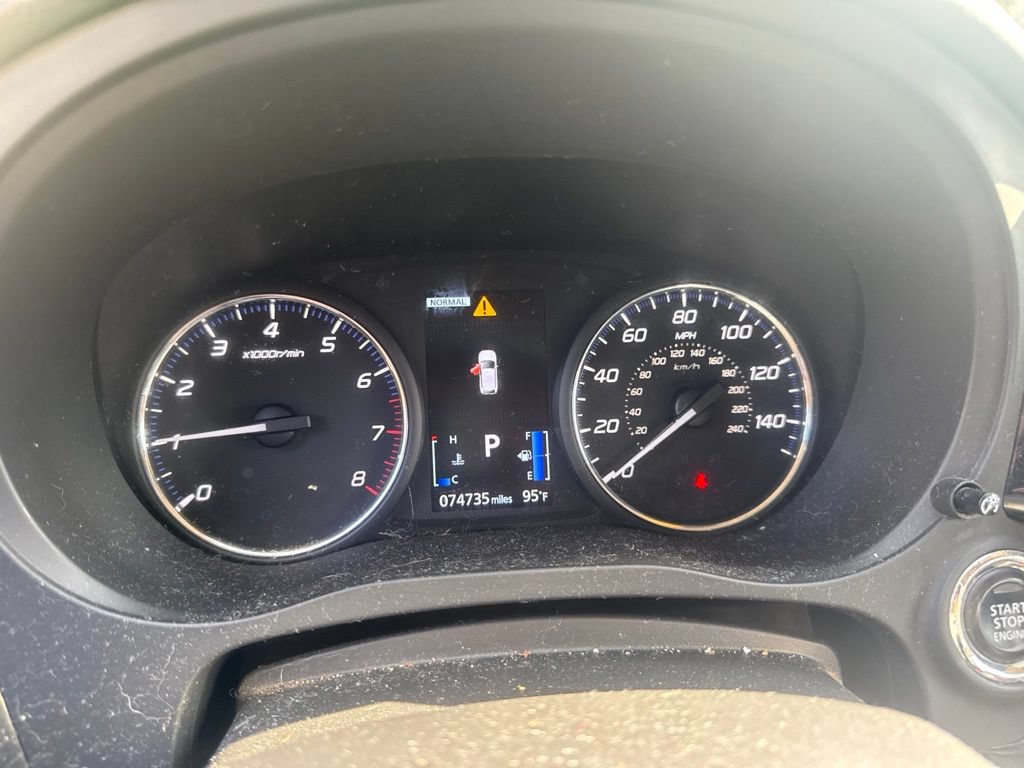 Used 2020 Mitsubishi Outlander SE AWD/4WD image 11