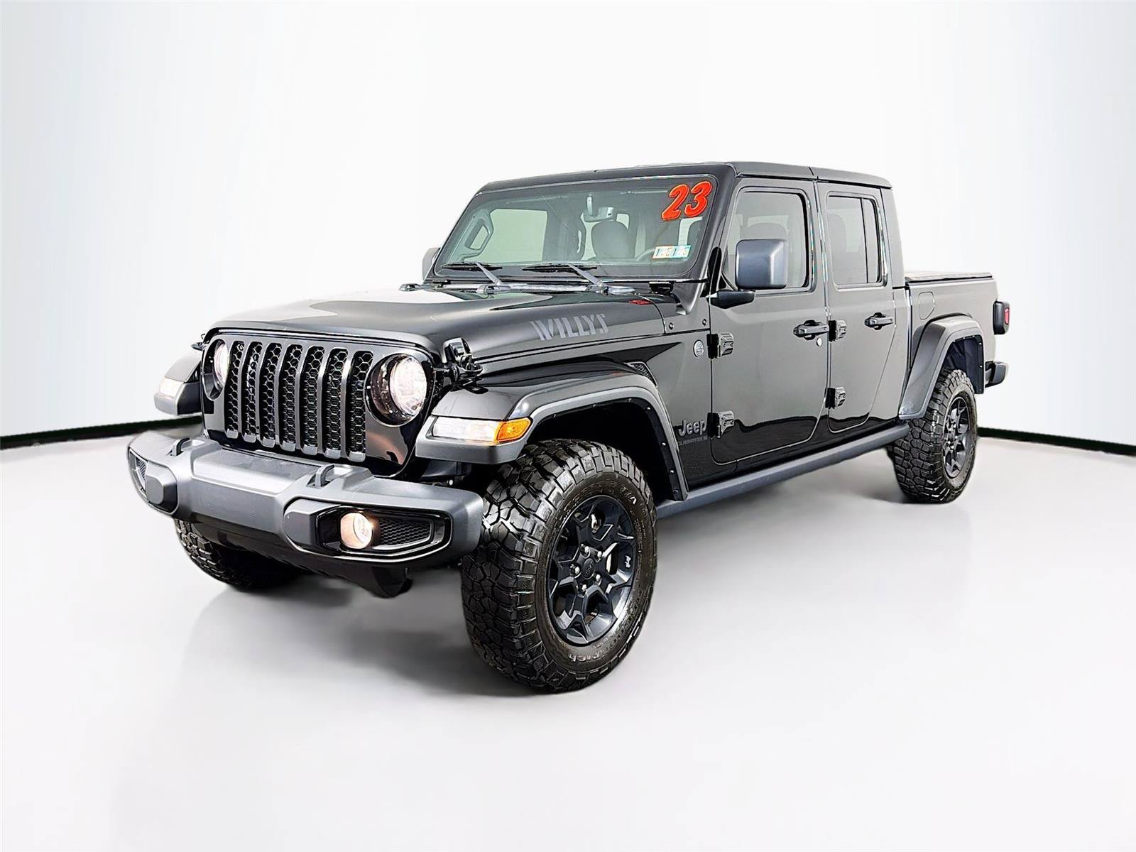 Used 2023 Jeep Gladiator Sport AWD/4WD image 7