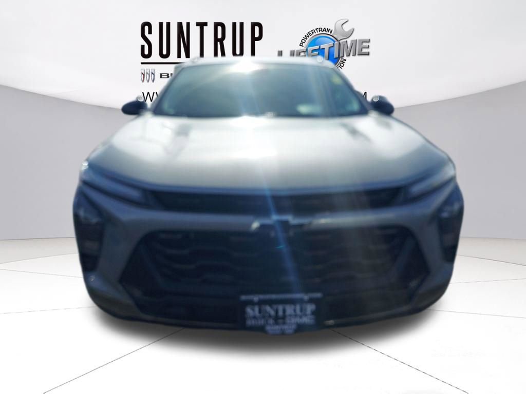 Used 2025 Chevrolet Trax ACTIV w/ Driver Confidence Package image 9