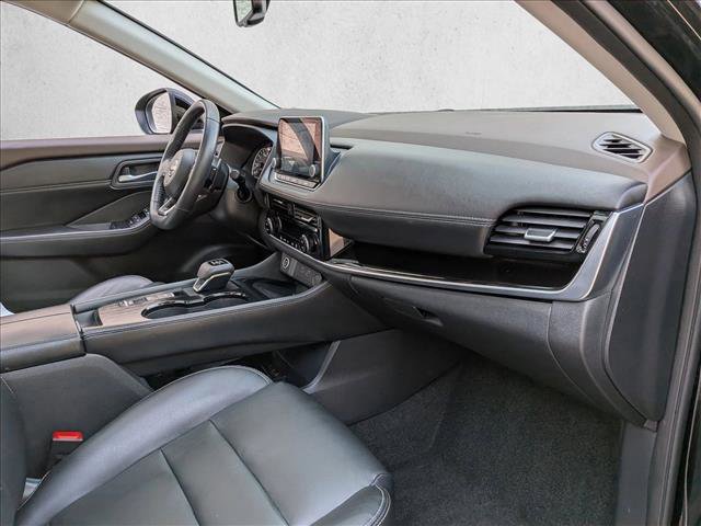 Used 2023 Nissan Rogue SL image 22