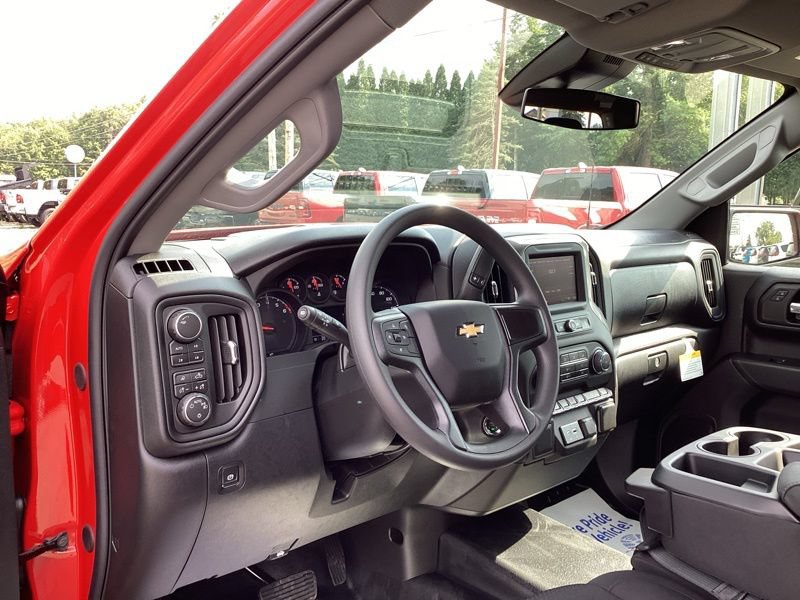 New 2026 Chevrolet Silverado 1500 W/T w/ WT Value Package AWD/4WD image 24