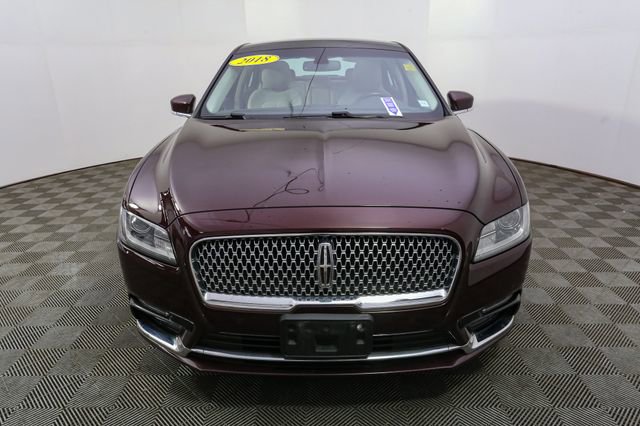 Used 2018 Lincoln Continental Select AWD/4WD image 4
