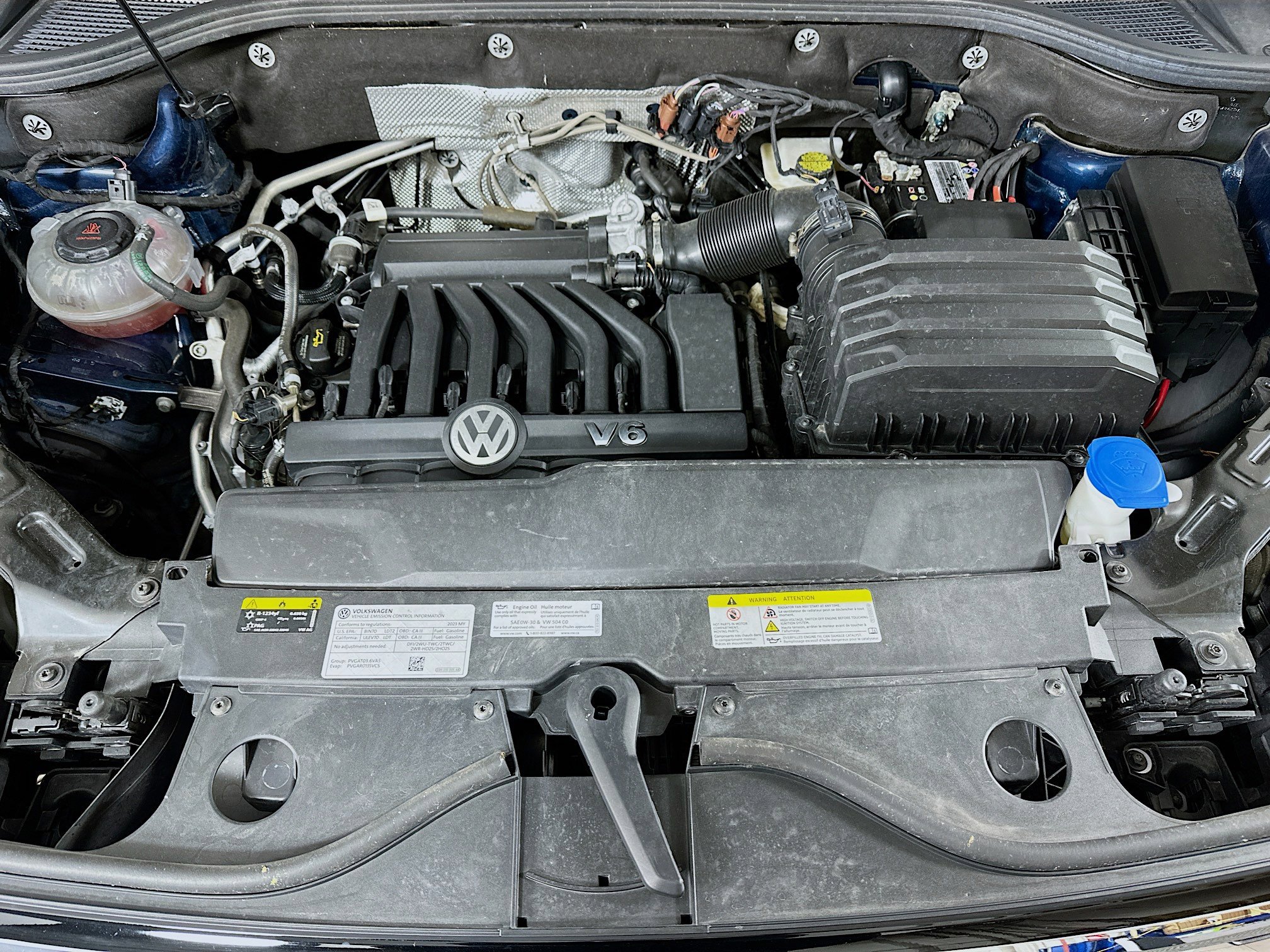 Used 2023 Volkswagen Atlas SEL Premium image 32