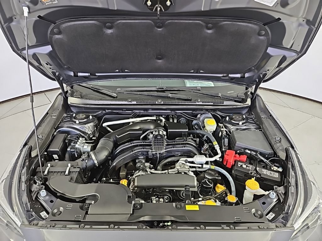 Certified 2025 Subaru Crosstrek 2.5i Limited w/ Crosstrek Mirror Package image 9