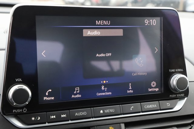 Used 2024 Nissan Altima 2.5 SV image 29