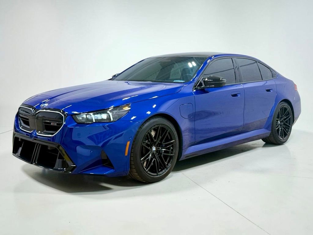 Used 2025 BMW M5 w/ Executive Package AWD/4WD image 7
