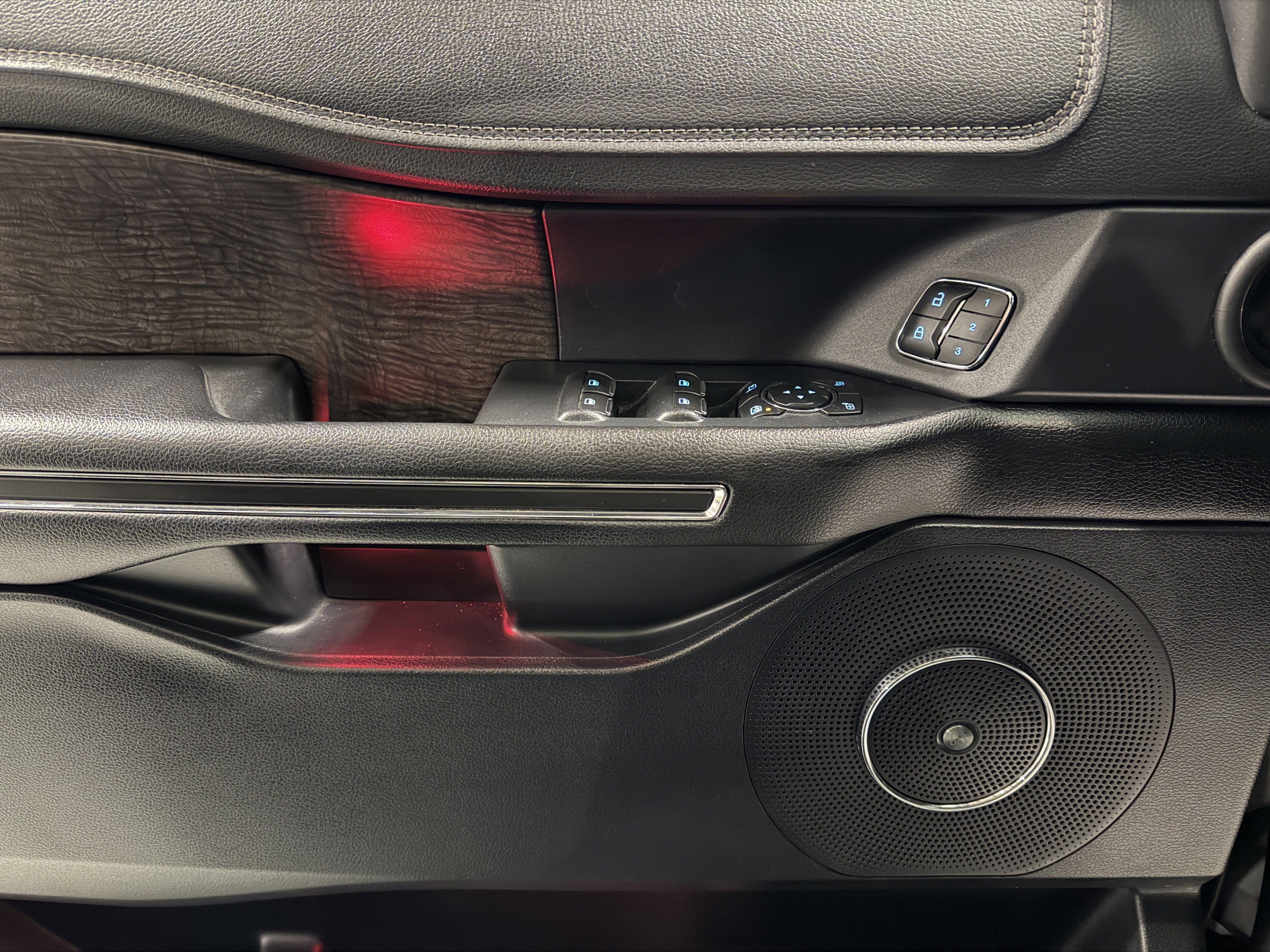 Used 2018 Ford Expedition Max Limited w/ Equipment Group 302A image 25