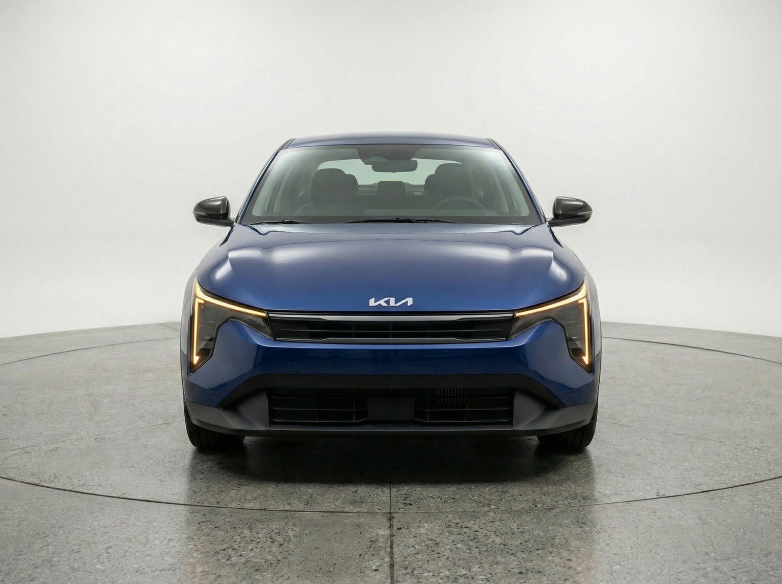 Used 2025 Kia K4 LXS image 2